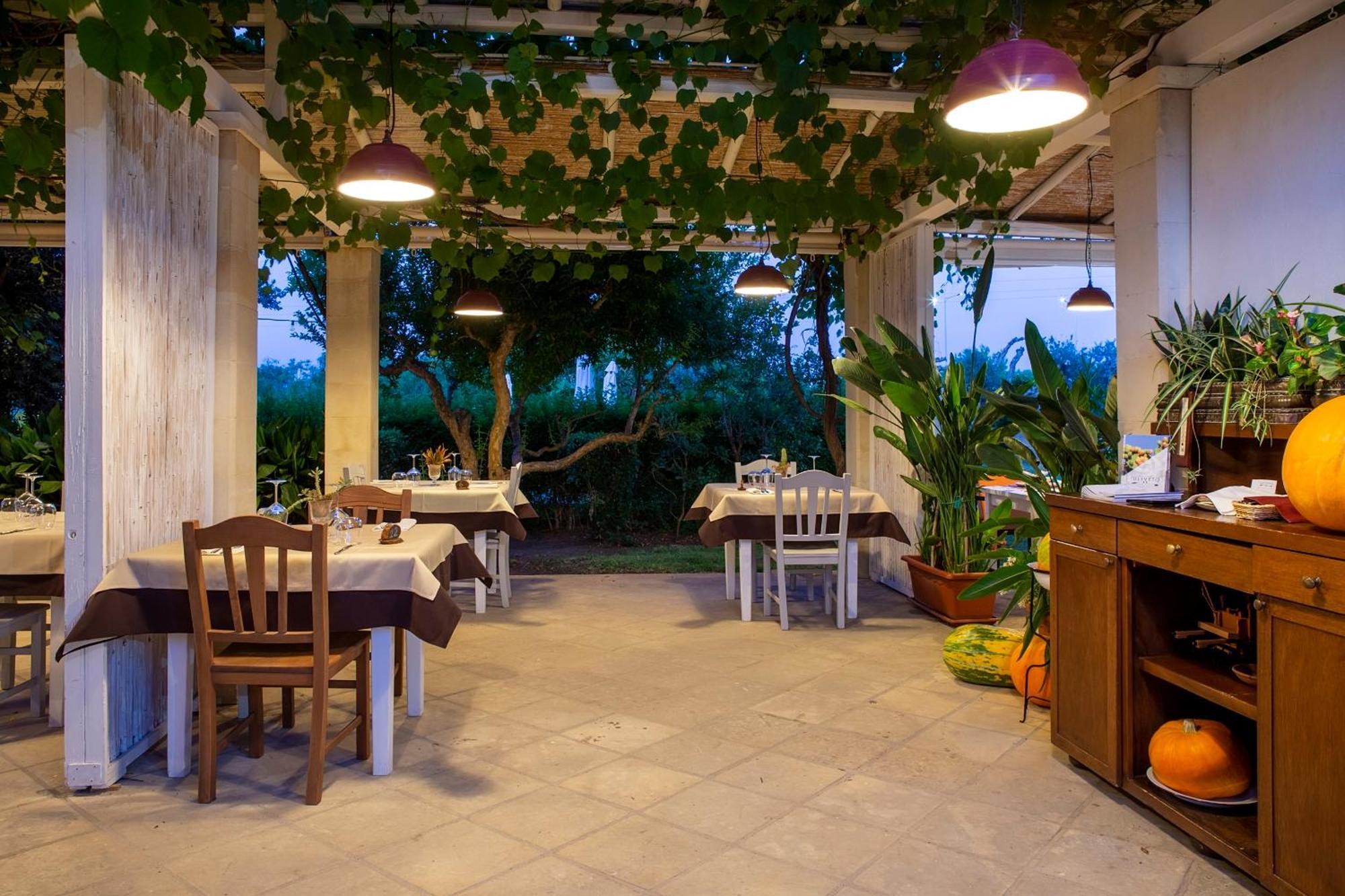 Masseria L'Uliveto Agri Resort 奥特朗托 外观 照片