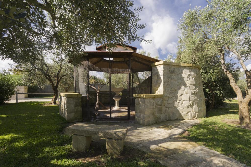 Masseria L'Uliveto Agri Resort 奥特朗托 外观 照片