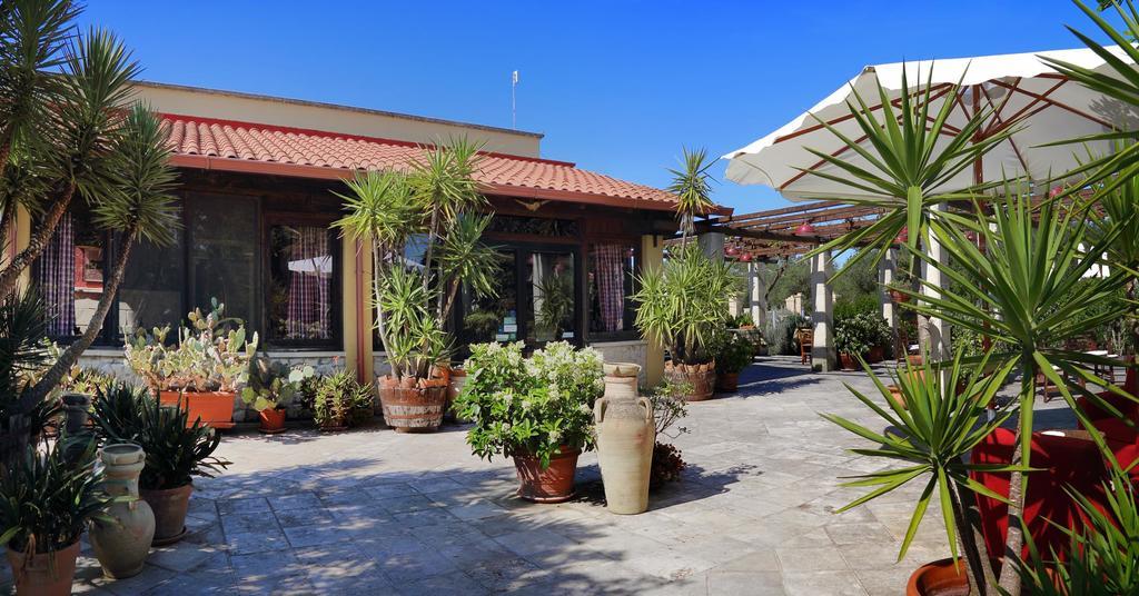Masseria L'Uliveto Agri Resort 奥特朗托 外观 照片